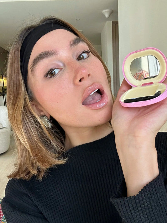 Brow-gel-leave-white-residue
